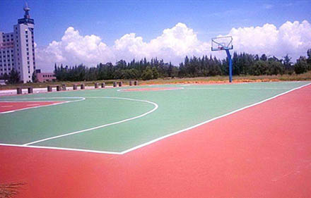 環(huán)氧地坪施工公司講下什么地坪漆適合球場施工？