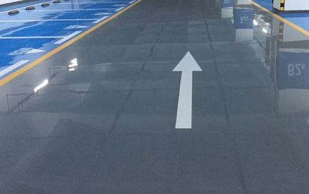 環(huán)氧地坪漆如何日常清潔？能否解決地面清潔難的問題？