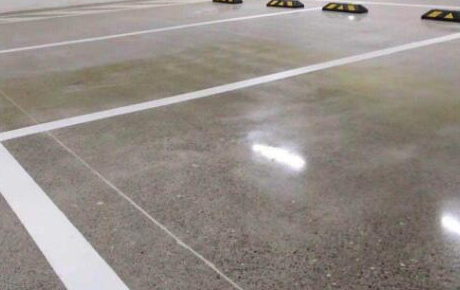 環(huán)氧磨石地坪的特點(diǎn)都有哪些？