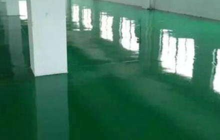 環(huán)氧地坪漆施工后平整度不夠高的原因是什么？