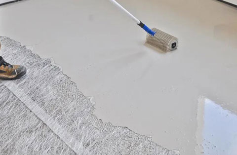 在瓷磚上進(jìn)行環(huán)氧地坪漆施工要注意什么？